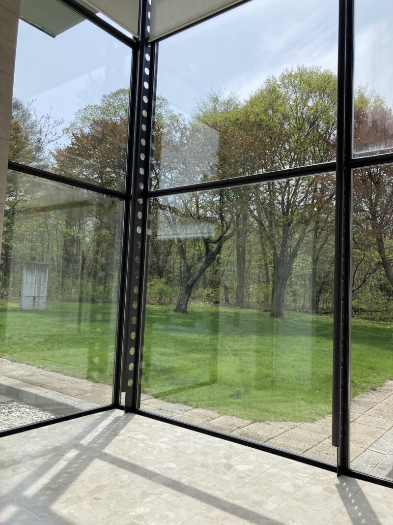 帯広美術館のホール