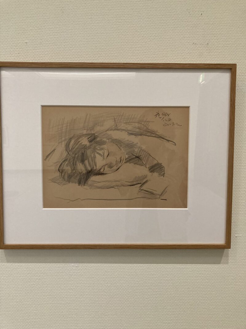 少女の寝顔