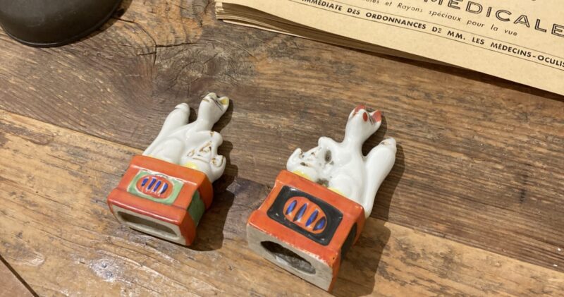 札幌グランドホテル、オオニシアツミ個展、展示されている古いお稲荷さん